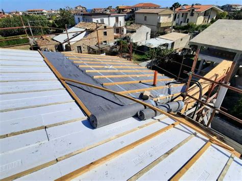 Ancoraggio per listelli tetto