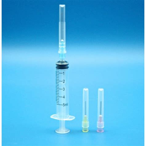 Applicazione antitarlo con siringa