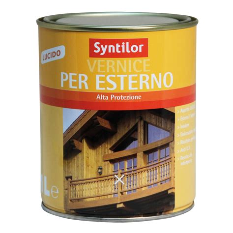 Applicazione vernice per legno esterno