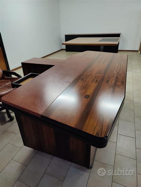 Arredamento in palissandro