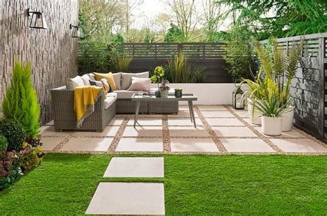 Arredare un giardino pavimentato
