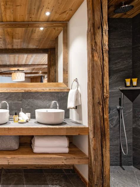 Bagno rustico in montagna