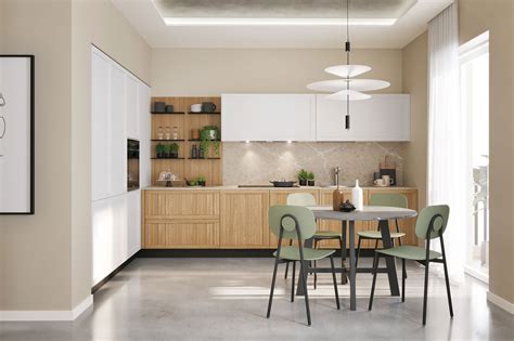 Boiserie con Vecchie Porte in Cucina