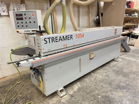 Bordatrice STREAMER 1054 C