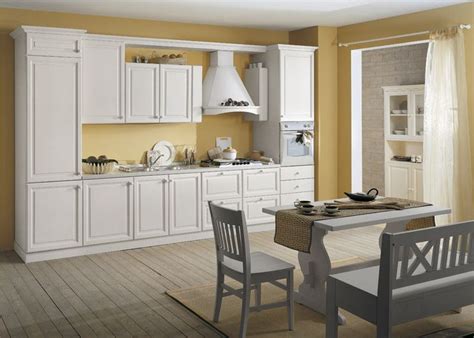 Cucina Classica in Legno Massello Bianca