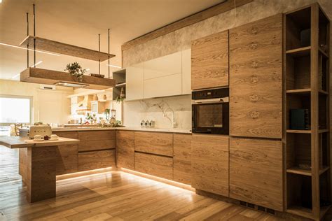Cucina con legno di rovere