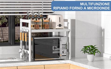 Cucina con mensola per microonde