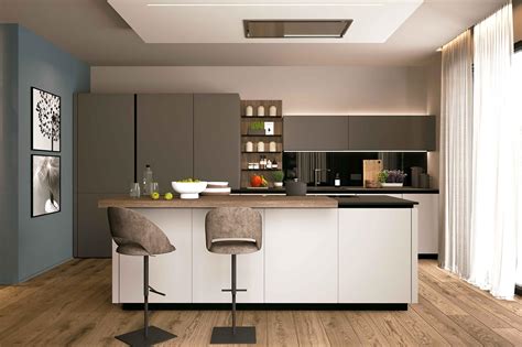 Cucina moderna con isola