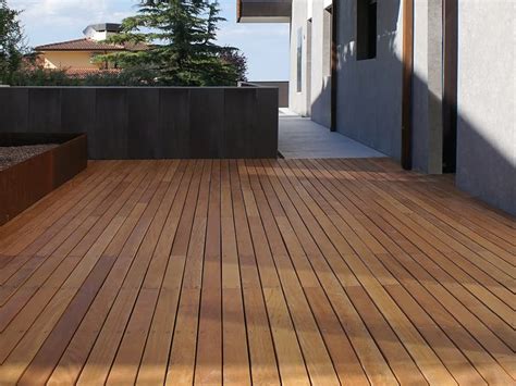 Decking in legno