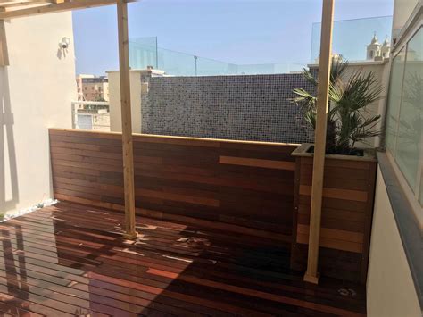 Decking in un terrazzo a Vicenza