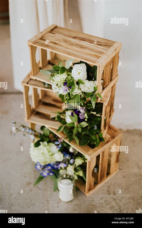 Decorazioni matrimonio legno