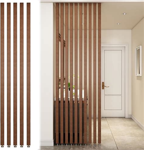 Divisorio in legno forato