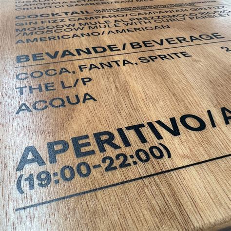 Effetto naturale della stampa su legno