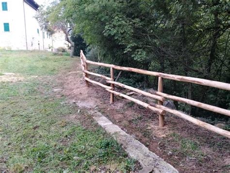 Esempi di utilizzo di staccionate in legno