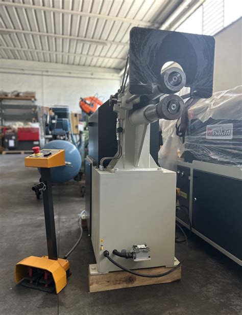 Esempio di Bordatrice