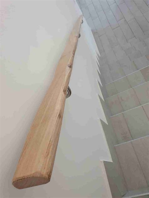 Esempio di corrimano in legno