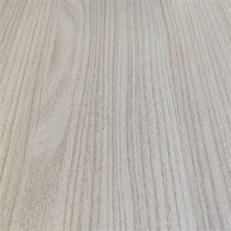 Esempio di utilizzo del nobilitato olmo