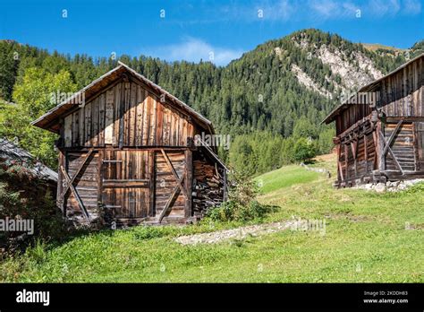 Fienile in legno