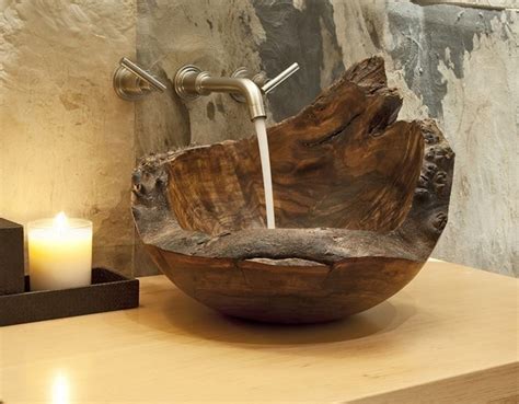 Lavabo in legno