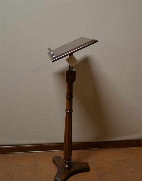Leggio da terra telescopico
