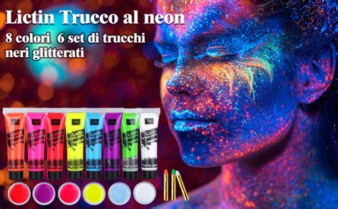 Legno colorato con vernice fluorescente