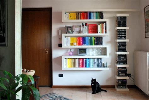 Organizzazione con mensole