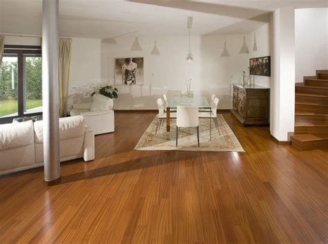 Parquet in teak