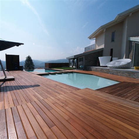 Pavimento Teak Piscina