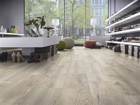 Pavimento in laminato effetto legno