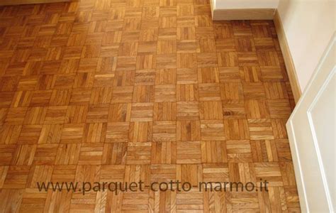Pavimento in parquet anni '70