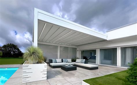Pergola con tetto scorrevole