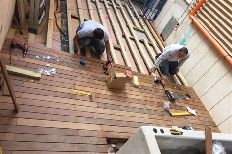 Posa di decking
