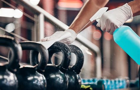 Pulizia di una palestra
