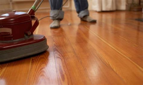 Pulizia parquet oliato