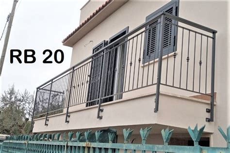 Ringhiere in ferro battuto per balconi e terrazzi