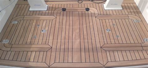 Rivestimento in Teak per Barca
