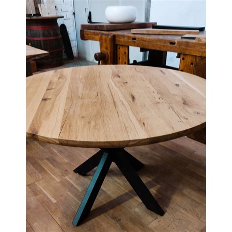 Tavolo rotondo in legno